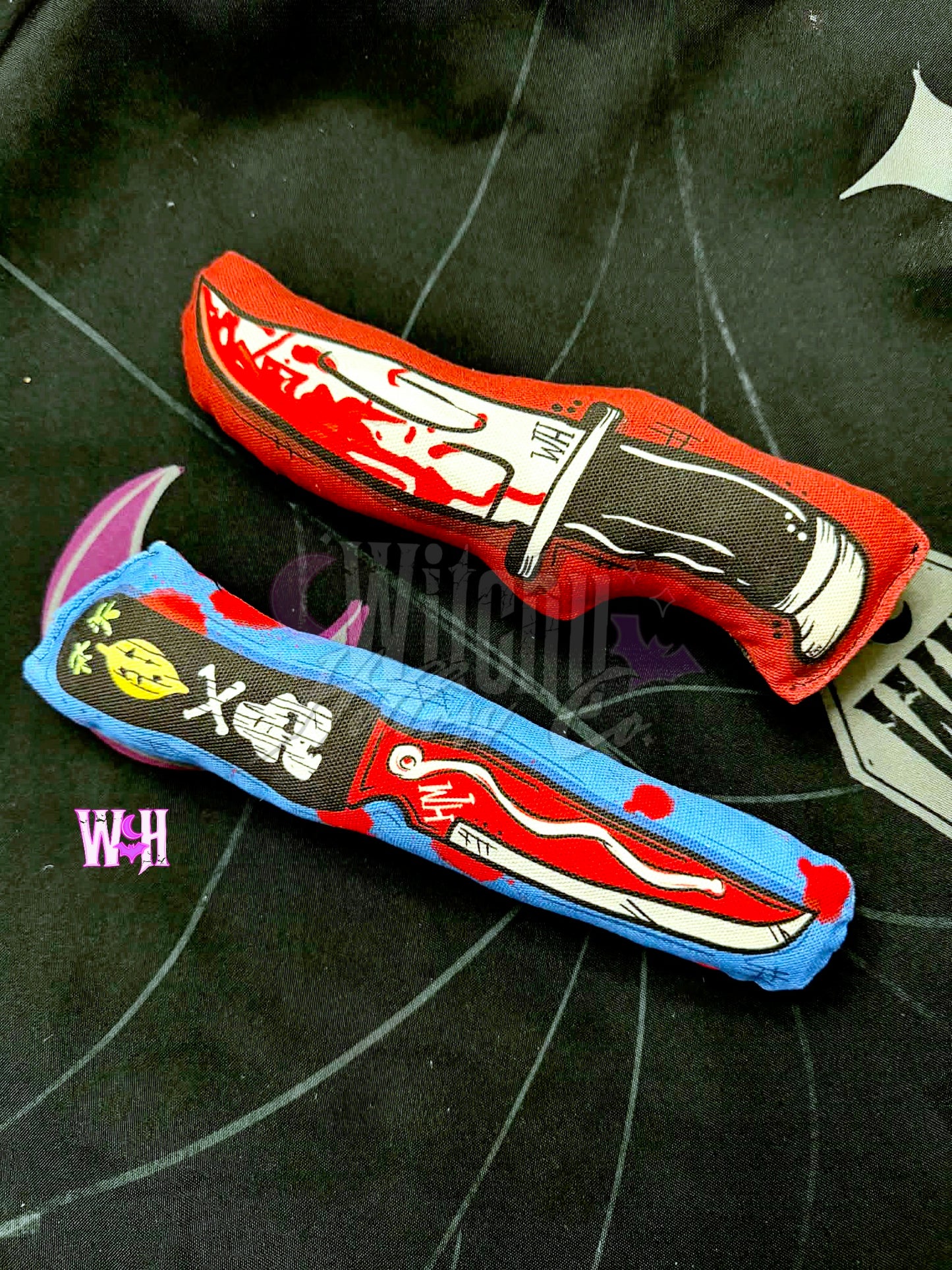 Knives Dog Squeaky Toy