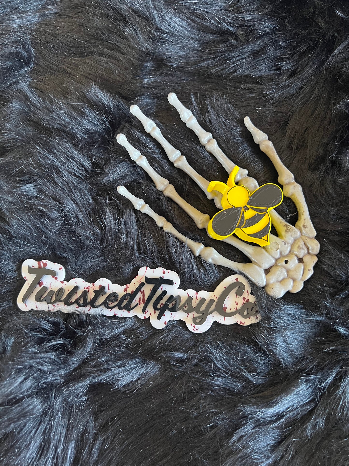3D Bee straw topper
