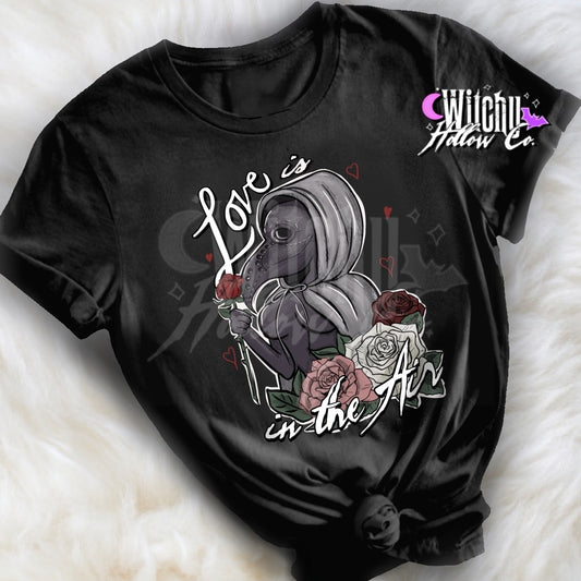 Love is in the air Shirt