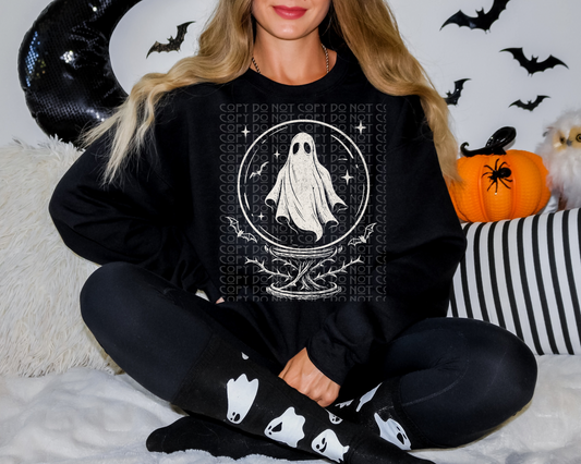 ghost crystal ball Tee- Sleepy Saturday