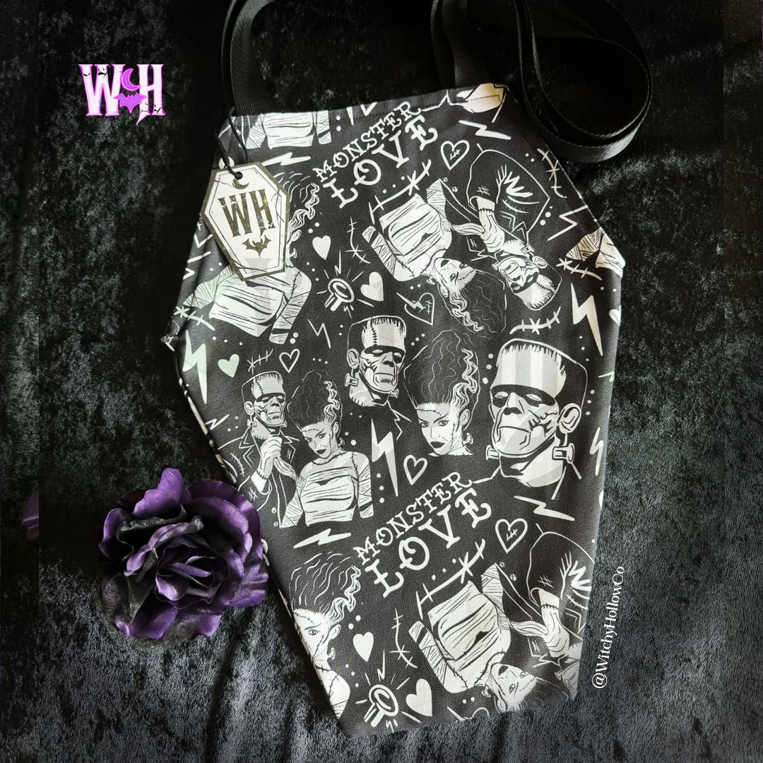 monster love Coffin Tote